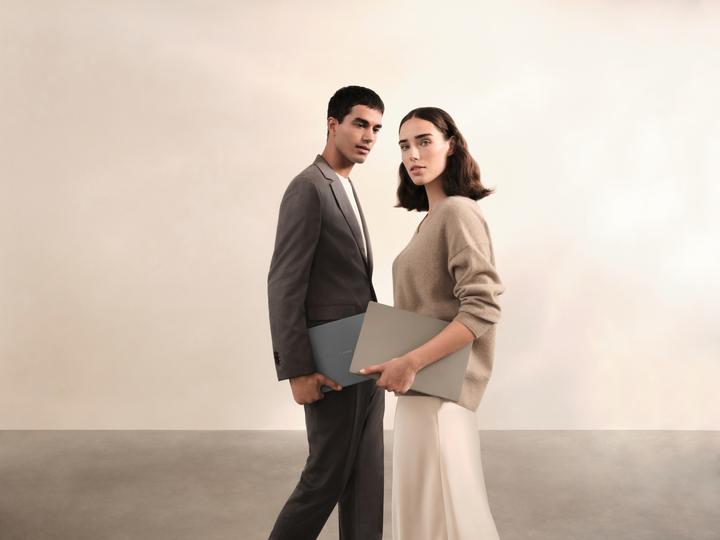 Immagine prodotto ASUS Zenbook A14 UX3407QA-QD237W laptop Snapdragon X1-26-100 | Adreno GPU | 16 GB | 1 TB SSD (14", Snapdragon X Plus X1P-26-100, 16 GB, 1000 GB, Ing. Int.)