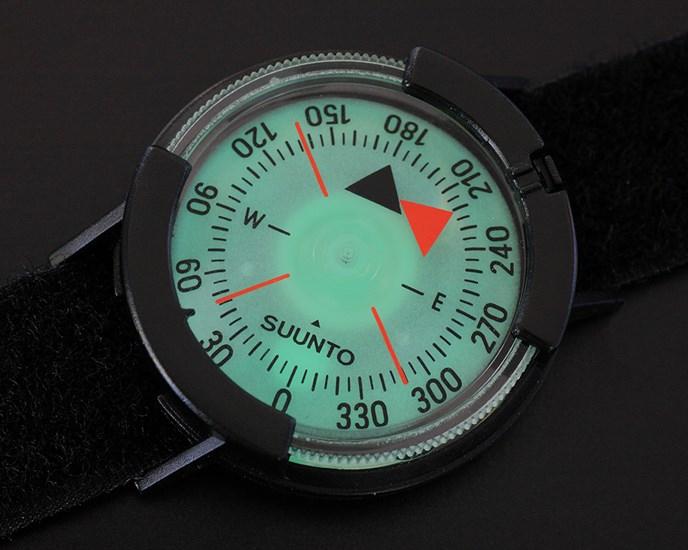 Produktbild Suunto M9 Kompass mit Armband