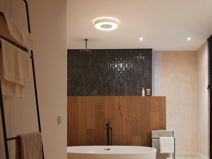 Actual product image Philips Hue White & Color Ambiance Xamento (3400 lm)