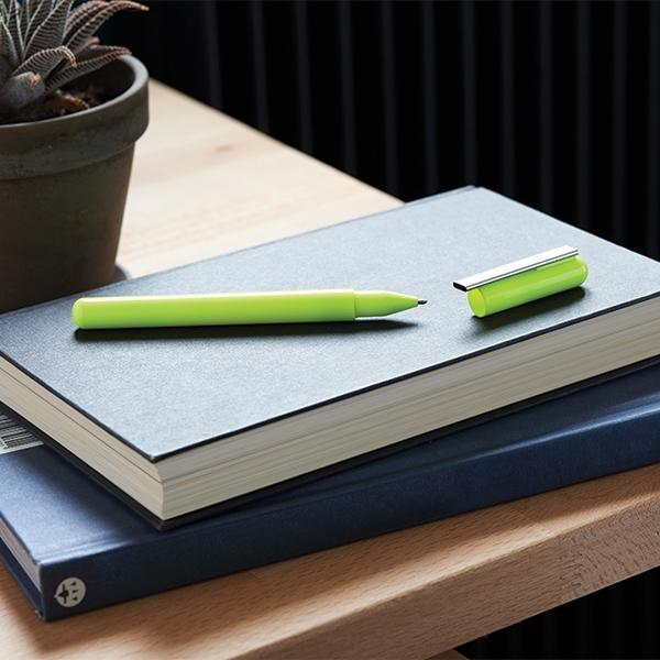 Produktbild Lexon C-Pen Długopis z pendrivem USB-C 32GB żółty/yellow LS101YF (32 GB, USB-C)