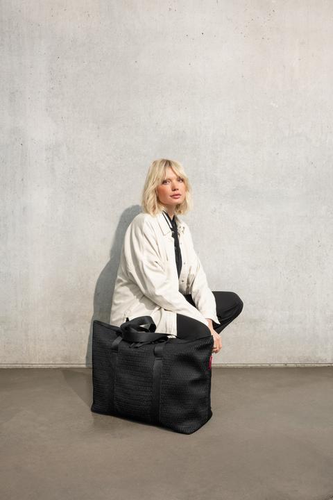 Actual product image reisenthel extralite shopper L mesh black