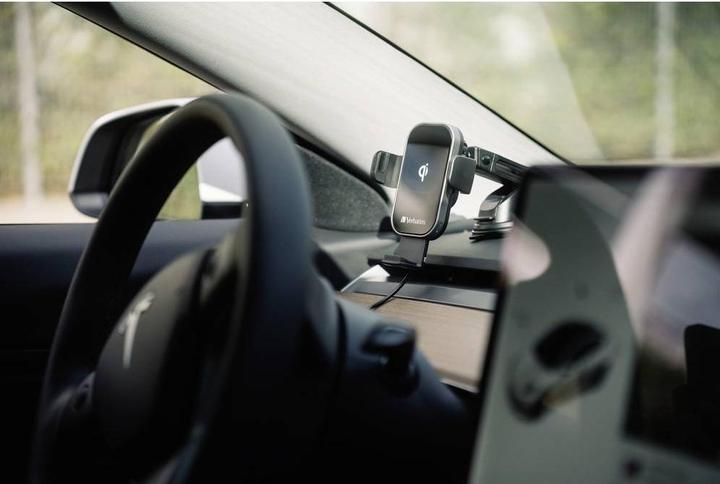 Produktbild Verbatim Fast Qi Fast Wireless Car Charger USB-C 15W FWC-02