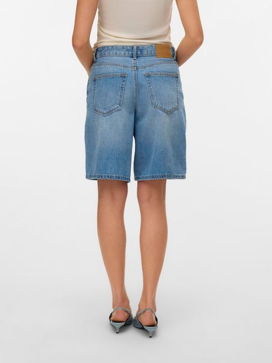 Actual product image Vero Moda AWSAGE Shorts im 5-Taschen Design Bermuda Shorts (L)
