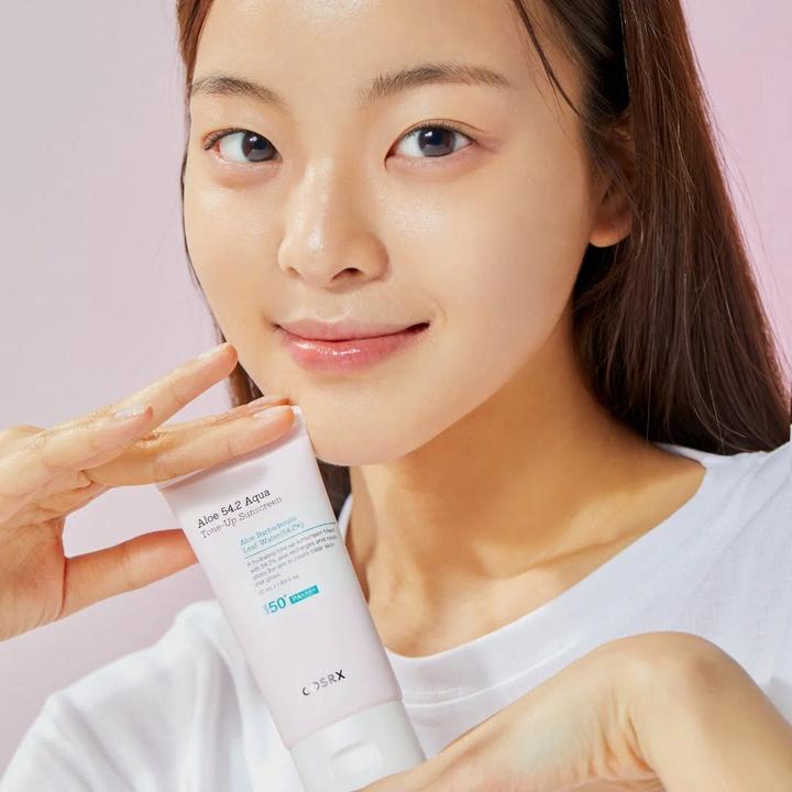 Produktbild Cosrx Aloe 54.2 Aqua Tone Up Sunscreen 50ml SPF50+ PA+++ (Sonnencreme, SPF 50+, 50 ml)
