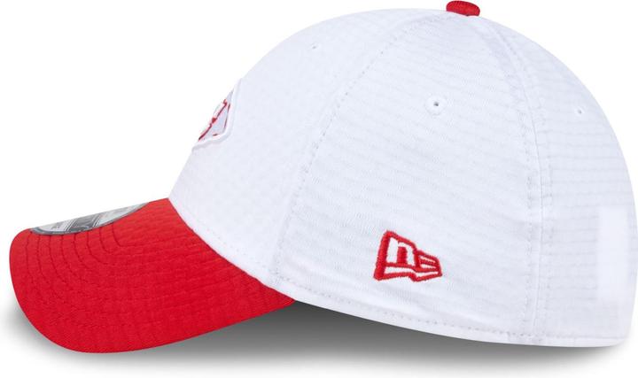 Actual product image New Era 39Thirty Cap - TRAINING 2024 Kansas City Chiefs - L/ (L)