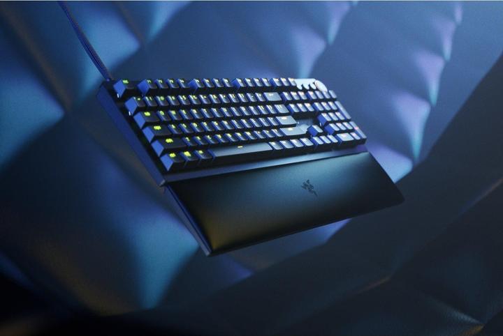 Actual product image Razer Huntsman V2 (DE, Cable)