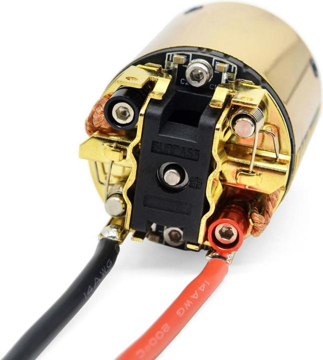 Actual product image Surpass Hobby SURPASS 540 Plus V2 13T brushed Skewed stator