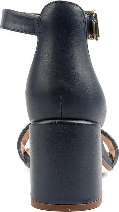 Actual product image Clarks Ezoria Mae (39)