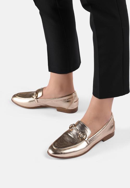Image du produit Inuovo Avec cette mule élégante et classique, vous serez toujours élégant lors d'occasions importantes. (39)