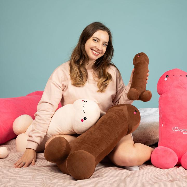 Actual product image Easytoys Penis-Shaped Plushy with Smiley Face - Brown (Game of skill)