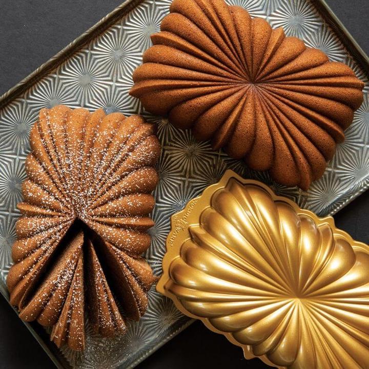 Produktbild Nordic Ware Klassische geriffelte Laibform