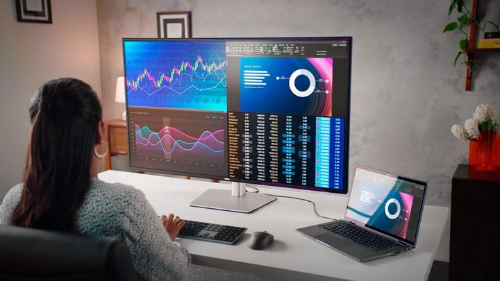 Produktbild Dell UltraSharp U4323QE (3840 x 2160 Pixel, 43")