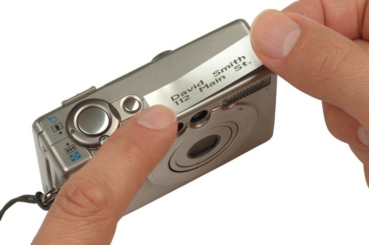 Produktbild Dymo Metallband schwarz auf silber (1.20 cm, Schwarz)