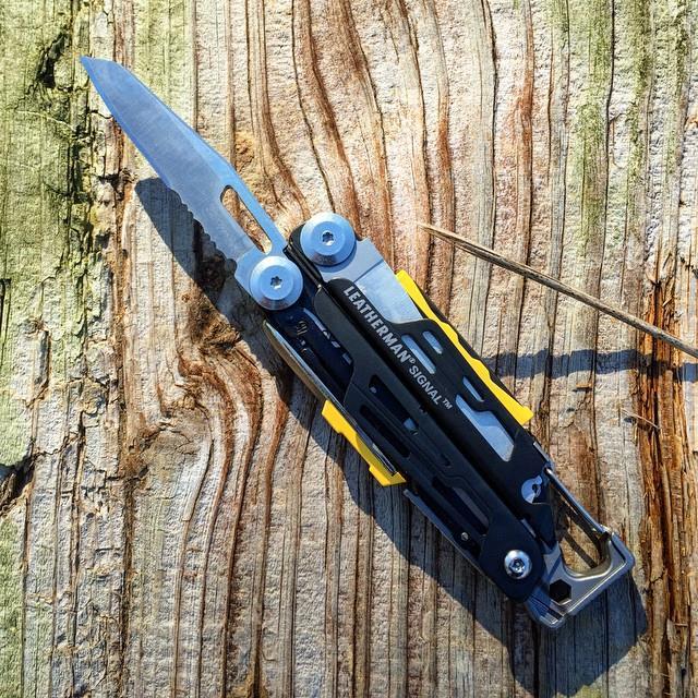 Image du produit Leatherman Signal Samurai Edition Damascus (19 Fonctions)