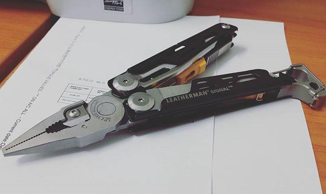 Image du produit Leatherman Signal Samurai Edition Damascus (19 Fonctions)