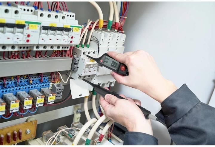 Produktbild Voltcraft Zweipoliger Spannungsprüfer VC 65 SE (CAT III 1000V, CAT IV 600V)