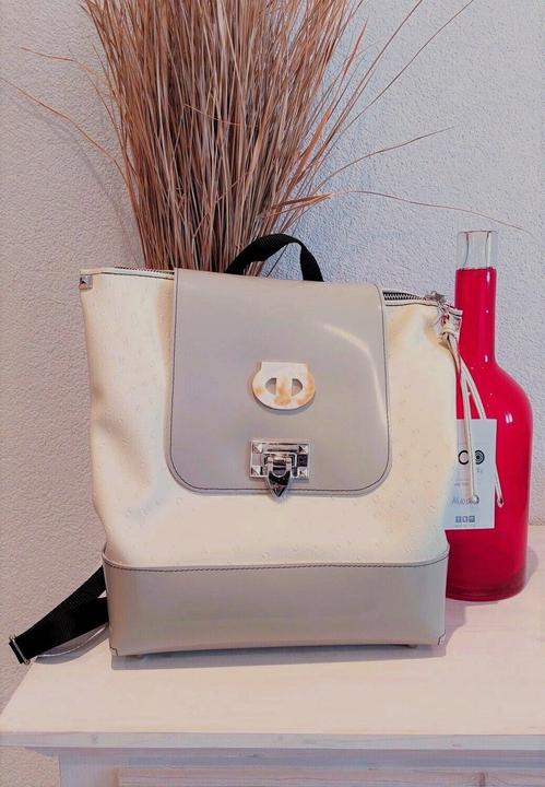 Image du produit Tooitaly Sac à dos Fashion Upcycling en bouteilles PET recyclées de la mer No.23 Hand Made in Ital