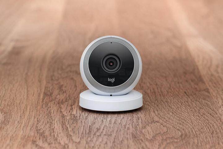 Actual product image Logitech Circle (1920 x 1080 Pixels)