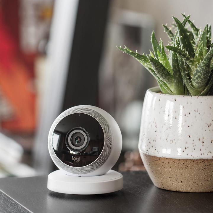 Actual product image Logitech Circle (1920 x 1080 Pixels)
