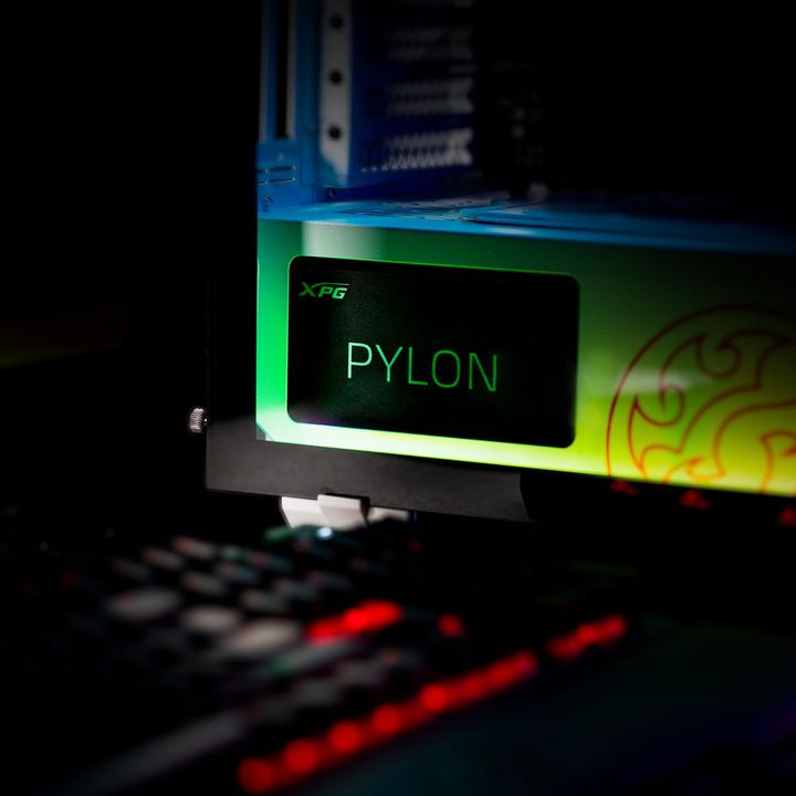 Produktbild Adata XPG PYLON Netzteil (intern) (750 W)