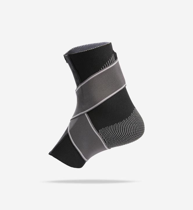 Actual product image Decathlon Level 1 right or left ankle support with foam pads (3)