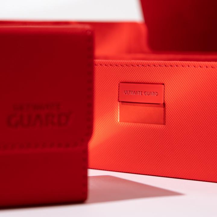 Actual product image Ultimate Guard Card Box XenoSkin Superhive 550+ Red