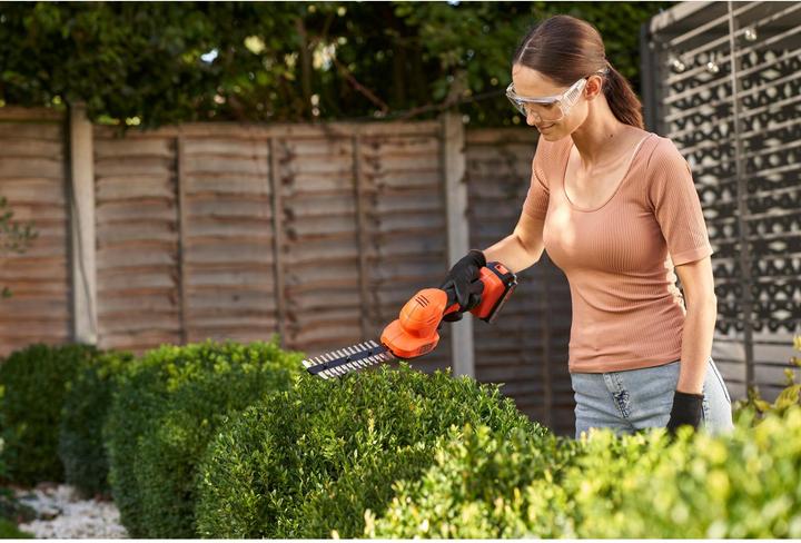 Produktbild Black & Decker StrauchscherenSet BCSS18D1 (Akkuheckenschere)