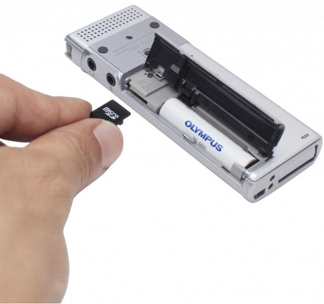 Immagine prodotto Olympus DM-720 Kit di registrazione e trascrizione (4 GB)