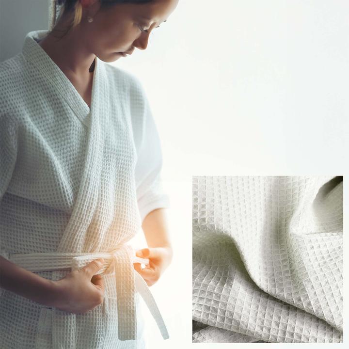 Actual product image Capistrano Bademantel Waffel Piqué Kimono (M)