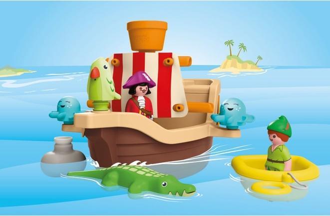 Immagine prodotto Playmobil 71769 JUNIOR & Disney: La nave dei pirati di Peter Pan con schizzi d'acqua e divertimento (71769, Playmobil Junior)