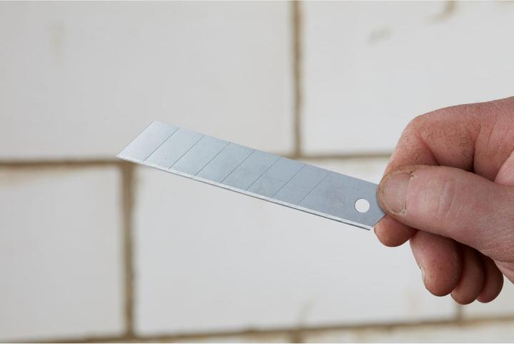 Actual product image Stanley Snapoff blade 5 pcs. in dispenserq (Replacement blade)