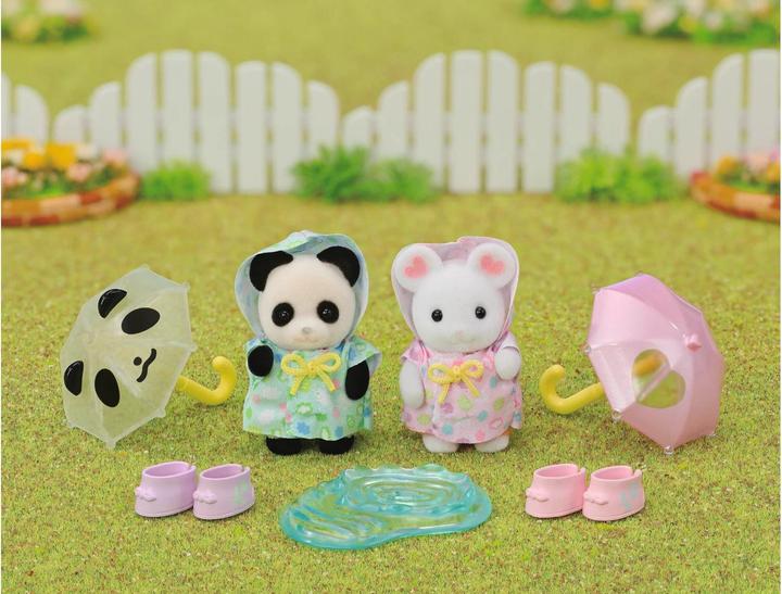 Actual product image Sylvanian Families Adventure kindergarten friends "Rainy weather"