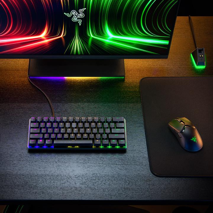Actual product image Razer Huntsman Mini (DE, Cable)