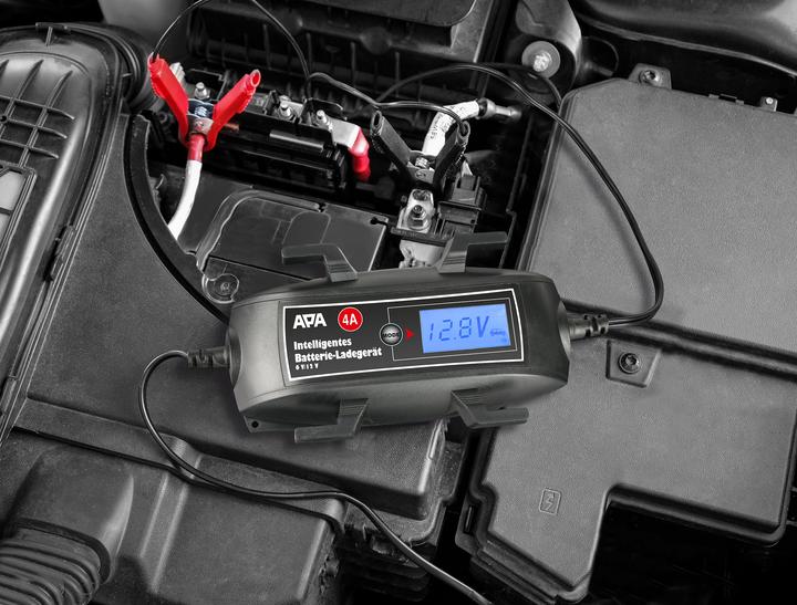 Actual product image Eufab Automatic charger (12V, 24V, 4 A)