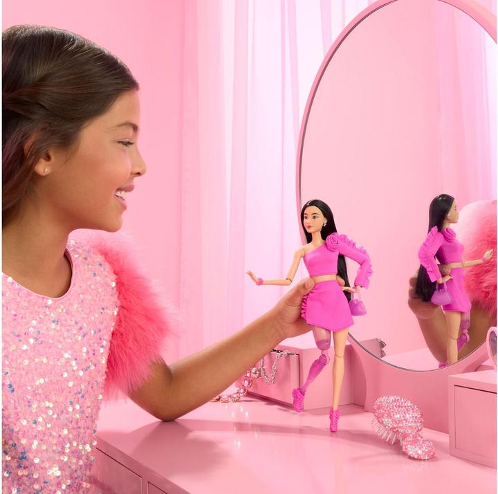 Produktbild Barbie Deluxe Style