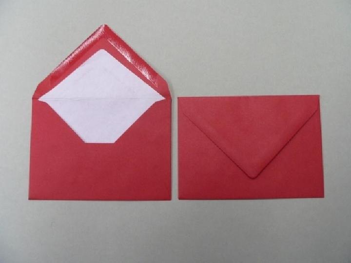 Produktbild Blanke Briefumschläge 81x114mm (DIN C7) 100g/qm gummiert VE=100 Stück rot (100 x)