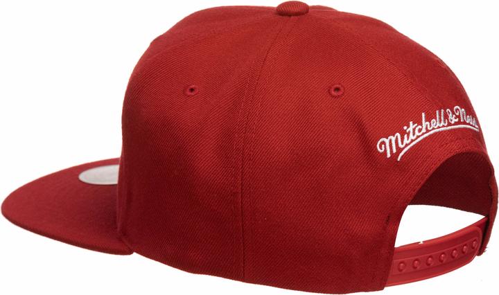 Actual product image Mitchell & Ness NBA Chicago Bulls Team Ground 2.0 Snapback Cap (One size)