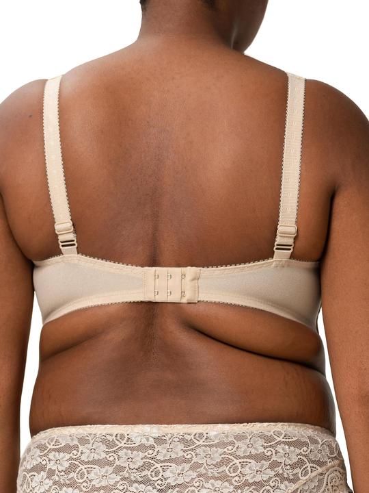 Actual product image Triumph Amourette 300 underwired bra (75 E, pack of 2)