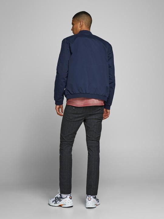 Actual product image Jack & Jones Rush (L)