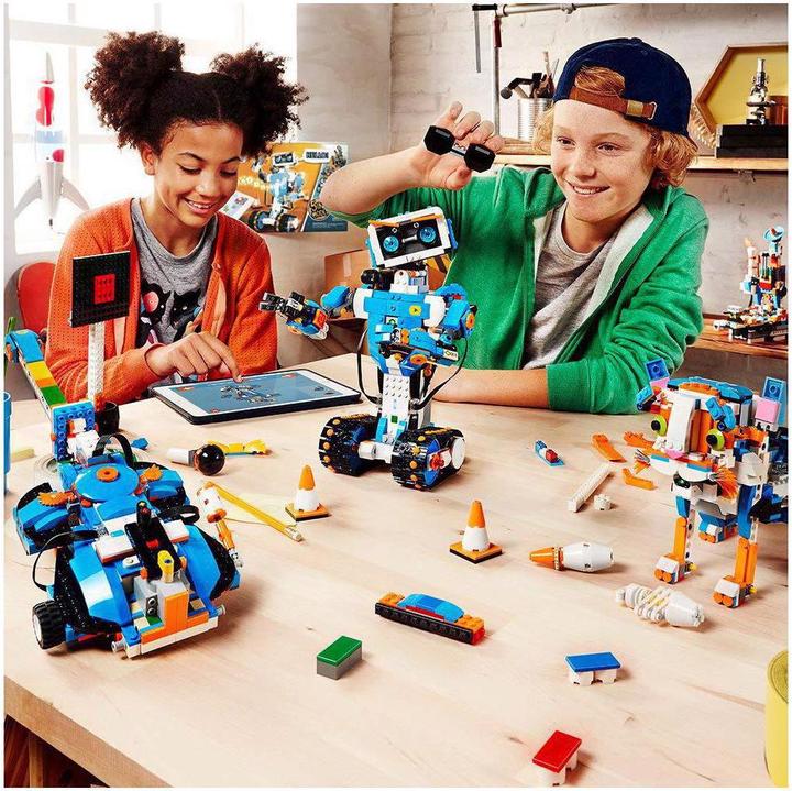 Produktbild LEGO Boost (17101, LEGO Seltene Sets)