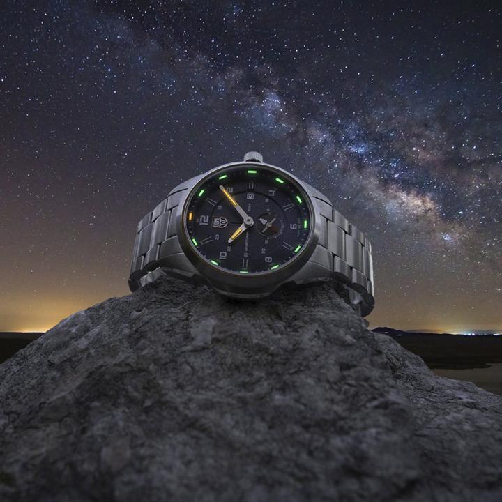 Actual product image Luminox Atacama Adventurer Field 1760 Series (Diving watch, 42 mm)
