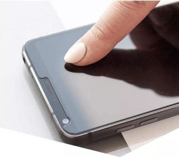 Actual product image 3MK HardGlass Max iPhone 16 Plus czarny/black, Fullscreen Glass (1 Piece, Apple iPhone 16 Plus)