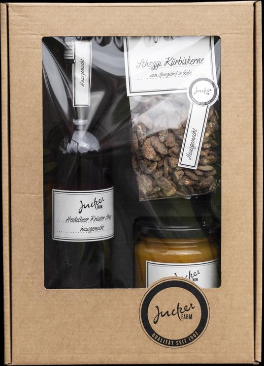 Jucker Farm Gift box with small window