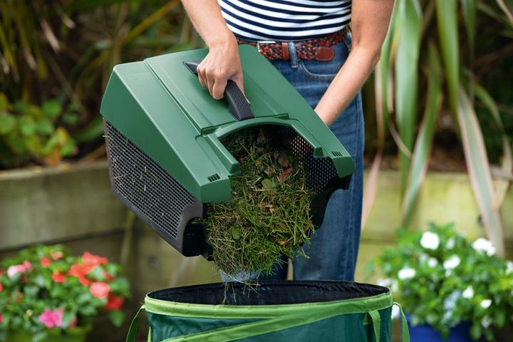Produktbild Bosch Home & Garden CityMower 18V-32-300 (Akkubetrieb)
