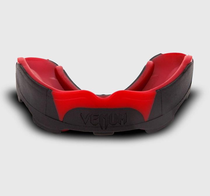 Image du produit Venum Predator Mouthguard-Black/Red (Taille unique)