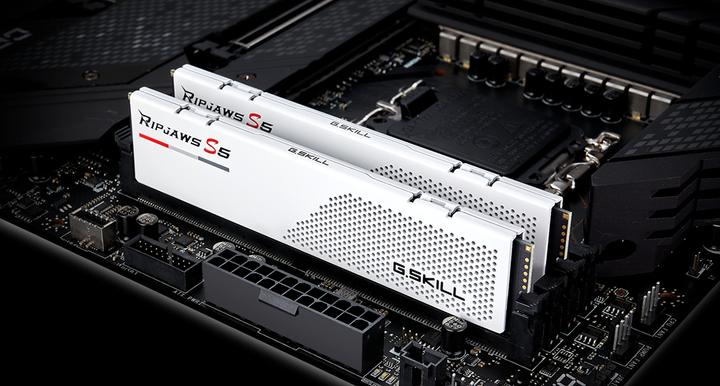 Productafbeelding G.Skill DDR5 PC 5600 CL40 KIT 32-RS5W (2 x 16GB, 5600 MHz, DDR5 RAM, DIMM 288 pin)