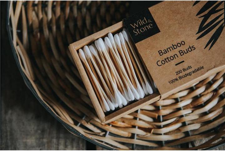 Wild & Stone Bambus Wattestäbchen, biologisch abbaubar & vegan, 200er Pack
