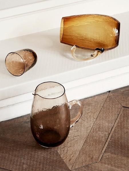 Produktbild Broste Copenhagen HAMMERED Trinkglas brown 0,335 l (1 Stück) (0.34 l, 1 x)