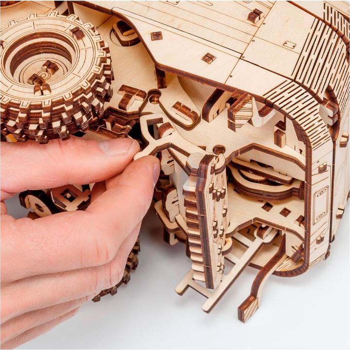 Actual product image Eco Wood Art Harvesting combine harvester