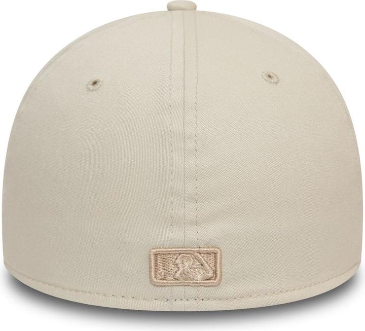 Actual product image New Era 39Thirty Stretch Cap - New York Yankees stone - S/M (S/M)
